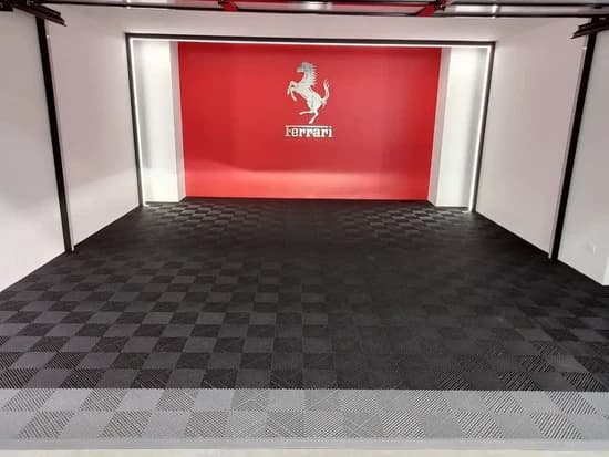 Dalle De Sol Noir Garage